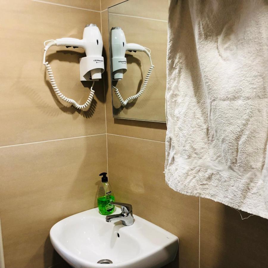 Willa Pe Do Castelo Pet Friendly - Studio & Garage Tomar Zewnętrze zdjęcie